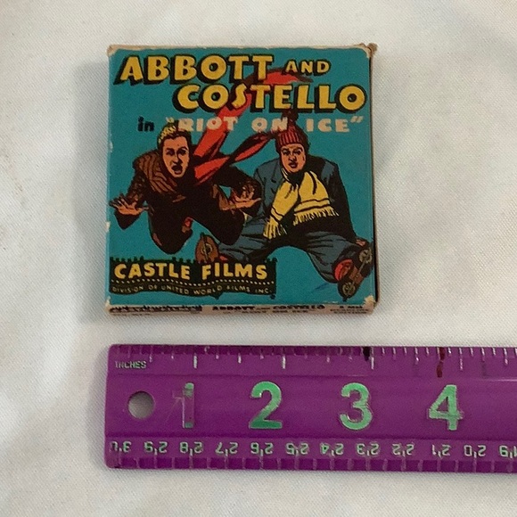 Castle Films 8mm Abbott and Costello. Riot on ice. - Picture 5 of 7